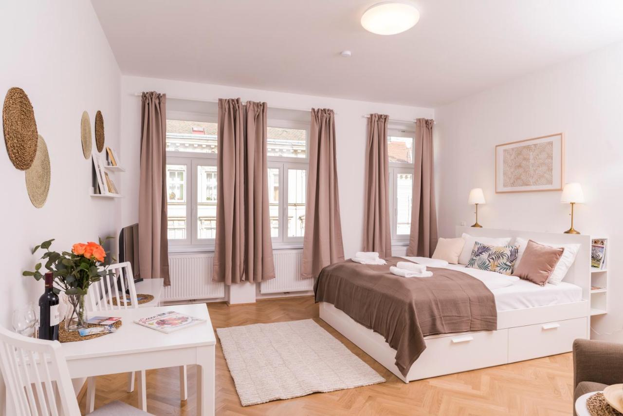 Heart Of Ottakring Appartement *